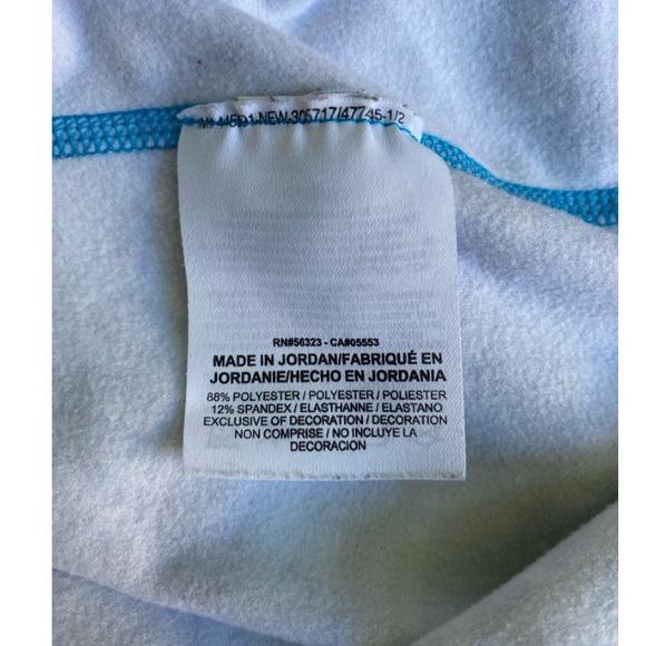 EUC NikePro Warm 8-Bit Pullover - Picture 11 of 11